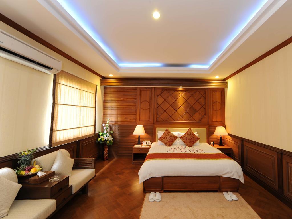 The Golden Lake Hotel Naypyidaw Екстериор снимка