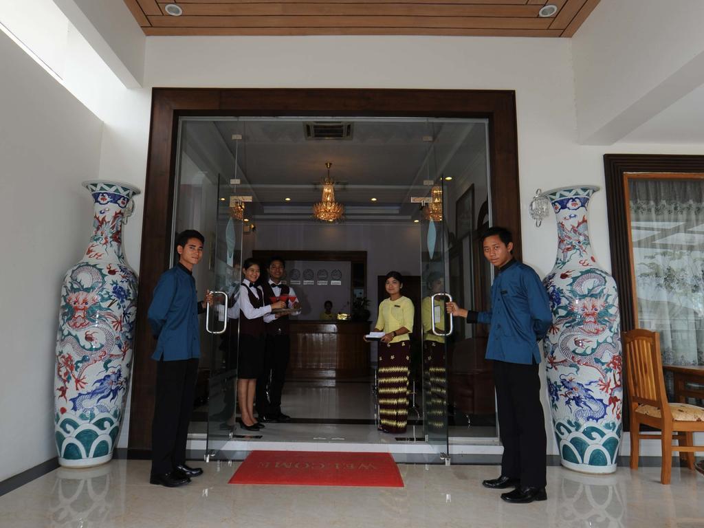 The Golden Lake Hotel Naypyidaw Екстериор снимка