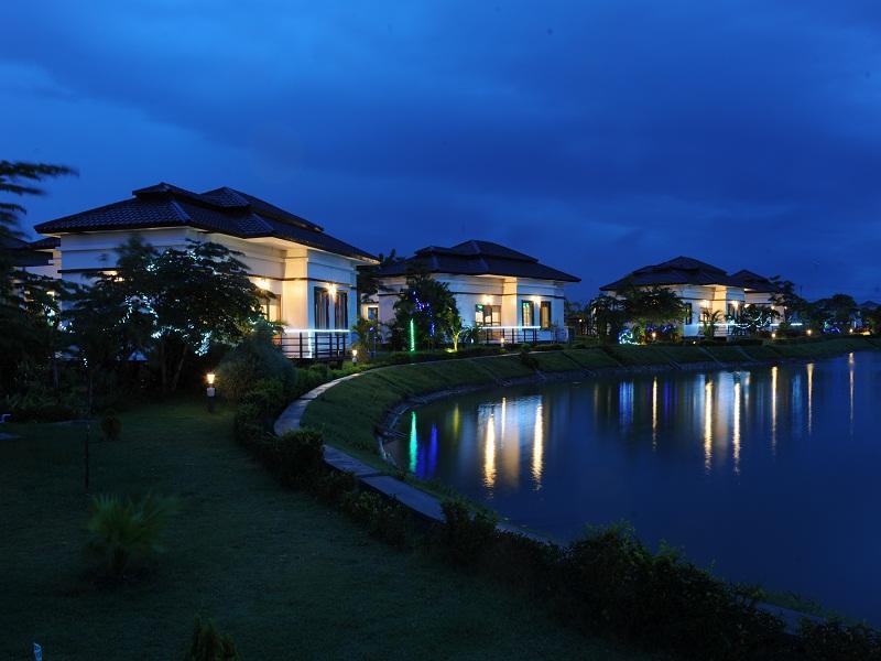 The Golden Lake Hotel Naypyidaw Екстериор снимка